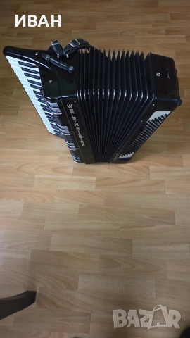 Акордеон, снимка 5 - Акордеони - 53744900