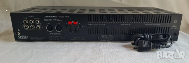 Усилвател GRUNDIG V4200 MK II, снимка 2 - Ресийвъри, усилватели, смесителни пултове - 51219740