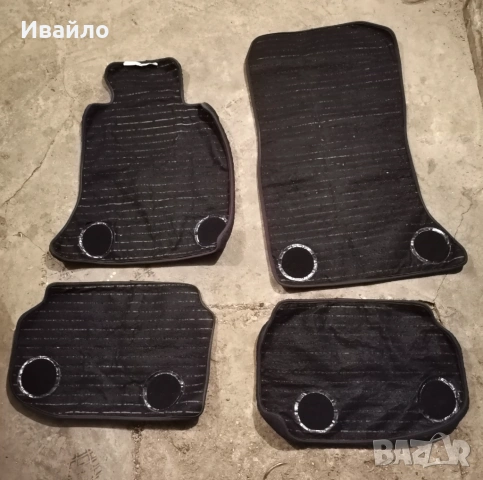 Продавам 4 броя стелки за BMW f 10 