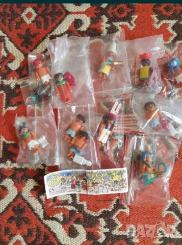 киндер, играчки от шоколадови яйца