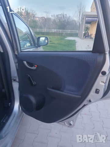 Honda Jazz 1.2, снимка 5 - Автомобили и джипове - 45079684