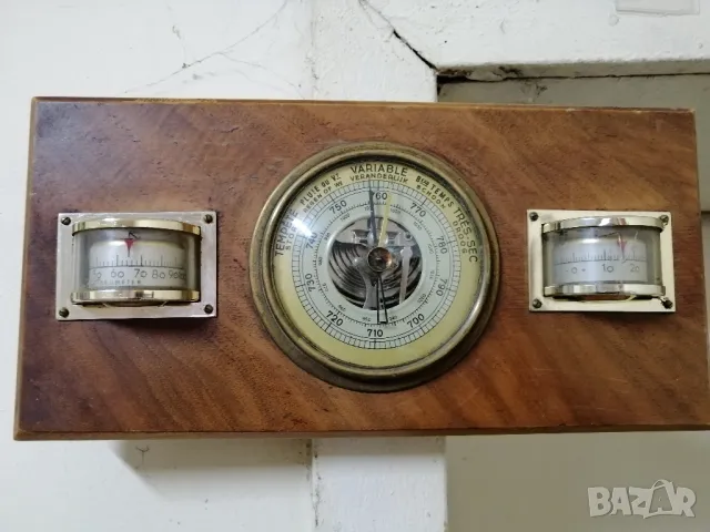 Немски барометър, термометър и влагомер. 