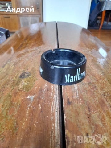 Стар пепелник Marlboro #20, снимка 2 - Други ценни предмети - 53470604
