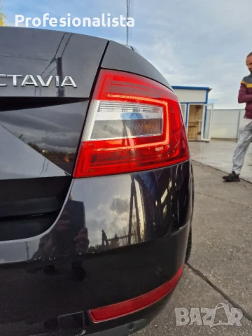 Шкода октавия , снимка 9 - Автомобили и джипове - 50861996