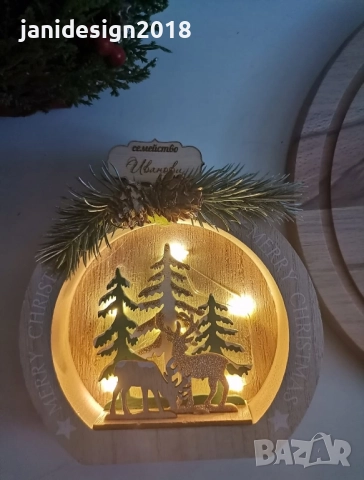 Подаръчен коледен семеен комплект 🎄Гравирана дъска 🎄Коледна светеща декорация , снимка 2 - Коледни подаръци - 52387284