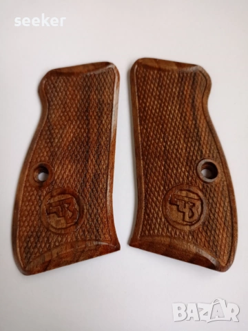Дървени чирени за пистолет CZ 75 Compact