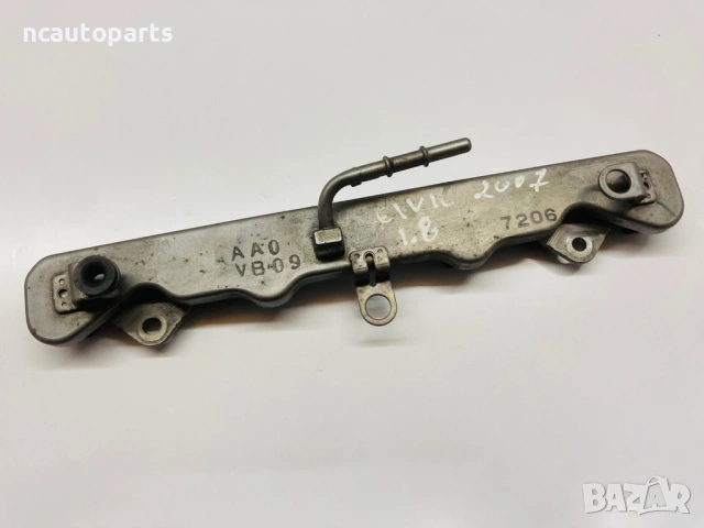 Горивна рейка за Honda Хонда Сивик 1.8 бензин 140 коня R18A2 RNA70109A 2007