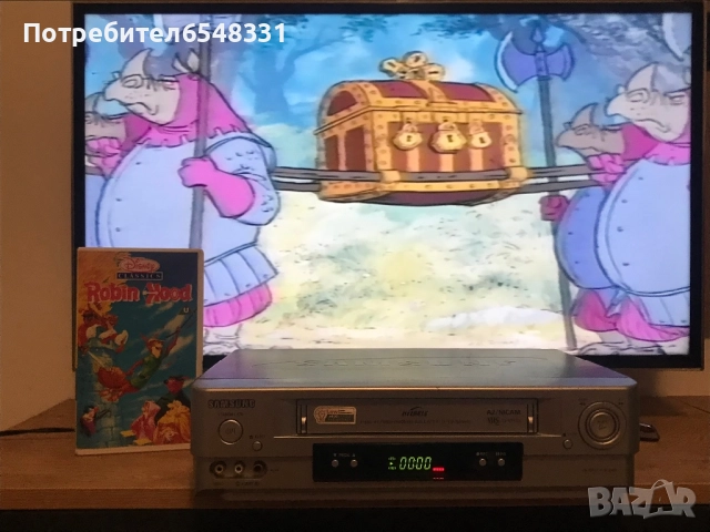 Видеокасети Robin Hood & Pinocchio VHS, снимка 12 - Анимации - 51472069