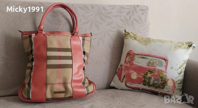 Дамска чанта Burberry 