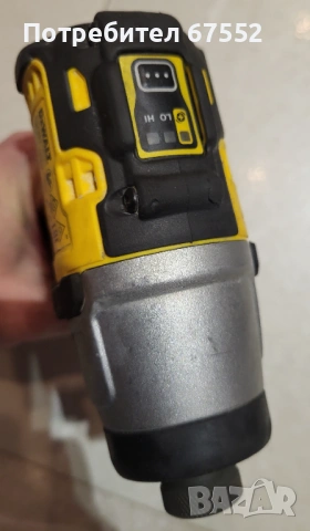 Безчетков 12 волтов импакт DeWalt DCF801. Само тяло, 163 нютона. Цена 70€ (крайна), снимка 5 - Други инструменти - 53927874
