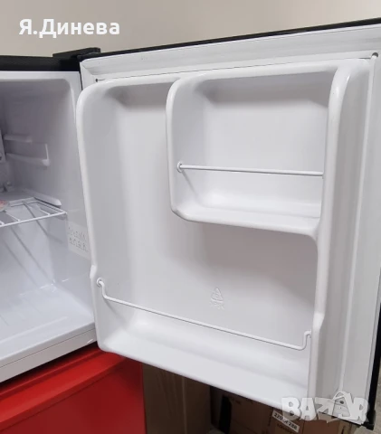 Мини бар хладилник Klarstein 40L , снимка 6 - Хладилници - 50815914