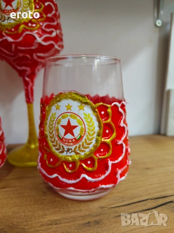 ТОП Подарък за фен на ЦСКА 1948 – бутилка - чаши -халби- пепелник, снимка 7 - Фен артикули - 54256548