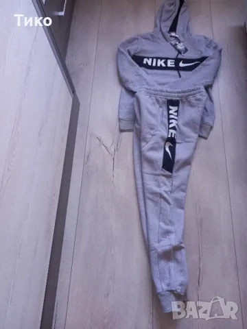 мъжки спортен екип Nike , снимка 3 - Спортни дрехи, екипи - 47382822