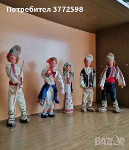Дървени кукли с народна носия, снимка 6 - Антикварни и старинни предмети - 52307183