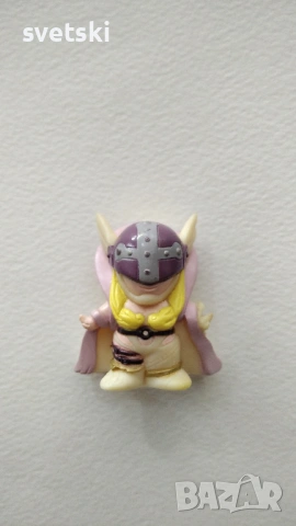 Колекционерски фигурки Angewomon Digimon и Volbeat Pokémon