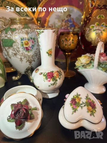 Royal Albert “Old country roses “- великолепни вазичка, бижутрека и декирация Код P2025, снимка 4 - Декорация за дома - 53937276