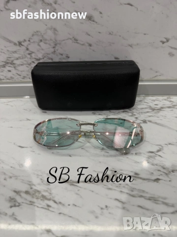 Miu Miu с лого, снимка 2 - Слънчеви и диоптрични очила - 53355641