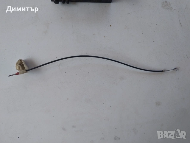 Жило Отваряне Врата Предна Лява За Ауди 80 Б3 1990г / Audi 80 B3 1990y