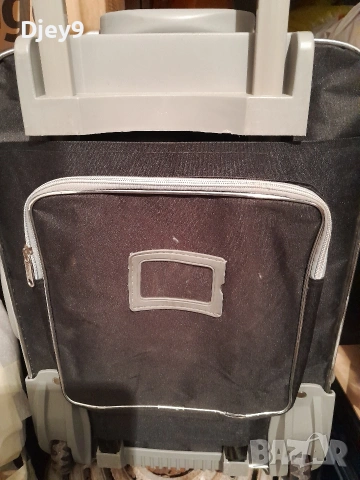 много здрав пътнически куфар hugo и мн.други , снимка 2 - Куфари - 53167312