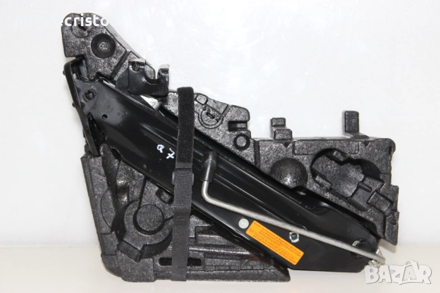 ✔️Оригинален крик Audi Q7 (2005-2015г.) 7L0011031H / 4L0012112C / 7L0 011 031 H 