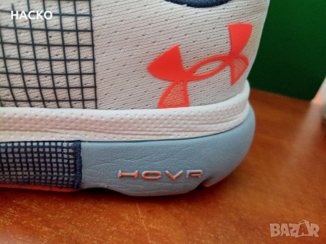 ПРОМО Under Armour HOVR Infinite 4 Номер 39 Стелка 26 см. 100%  Оригинални Внос от Англия, снимка 9 - Маратонки - 45430713