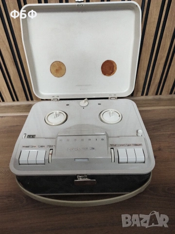 Grundig TK23, снимка 2 - Аудиосистеми - 53234784