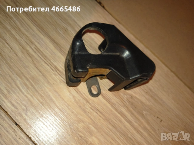 Хонда ЦРХ 89/90г. Оригинална брава преден капак, снимка 9 - Части - 53091859