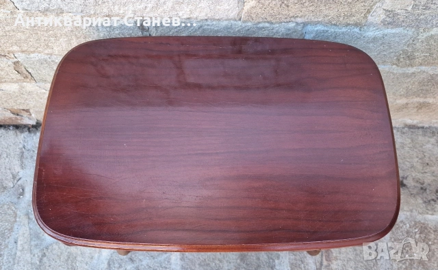 Елегантна дървена масичка в френски стил, снимка 5 - Маси - 54045844