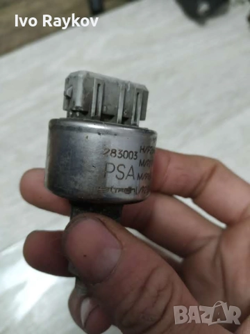 Датчик , налягане климатик за Citroen Xsara Picasso , PSA 283003 , снимка 4 - Части - 52679468