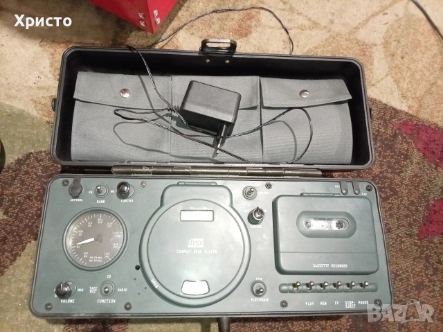 Воено радио. 