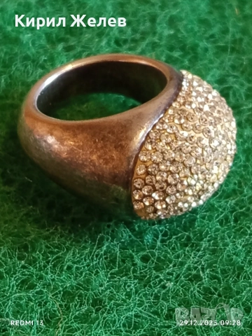 Прекрасен скъпоценен сребърен пръстен с ювелирно инкрустирани кристали тип бомбе 51821, снимка 6 - Пръстени - 52925179