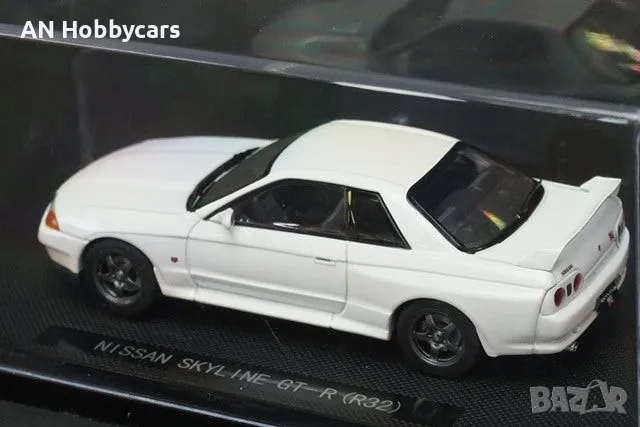 Nissan Skyline GT-R (R32) White 1989 1:43 EBBRO, снимка 2 - Колекции - 48670348