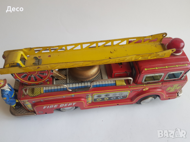 Стара японска тенекиена играчка Пожарен камион., снимка 4 - Колекции - 45036874