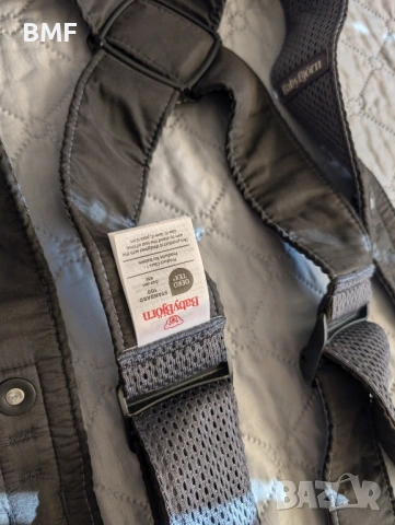 Кенгуру раница за носене на бебе BabyBjorn Mini Mesh 3D, снимка 9 - Кенгура и ранички - 53846162