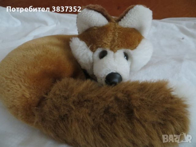 Плюшена лисица, снимка 1 - Плюшени играчки - 45545559