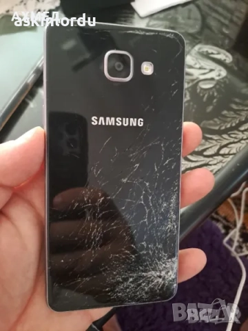 Samsung A5- 2016 за части със счупен екран
