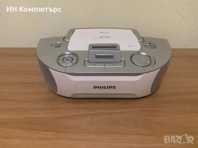 Касетофон Philips, снимка 1 - Радиокасетофони, транзистори - 48070554