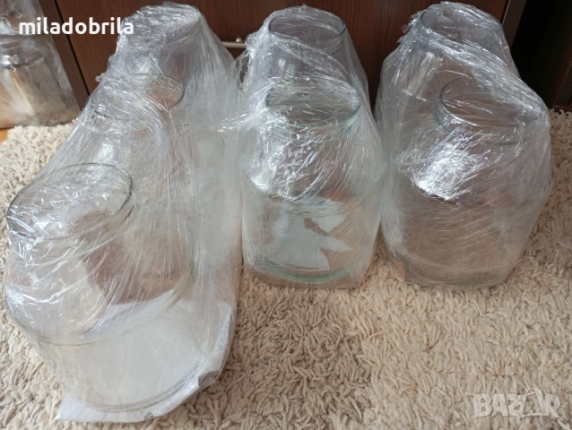 Стъклени буркани, различни с винтови капачки , снимка 13 - Буркани, бутилки и капачки - 53343023