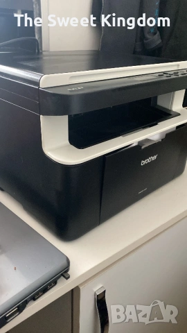 Принтер Brother, снимка 2 - Принтери, копири, скенери - 53732174