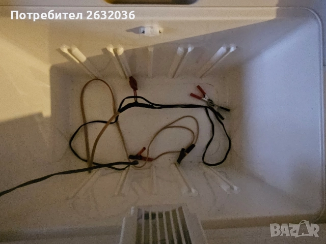 Продавам хладилник за къмпинг, снимка 3 - Хладилни чанти - 51786146