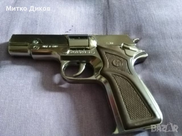 Пистолет нов детски с 8 капси Гонер метален  Испания 165мм
