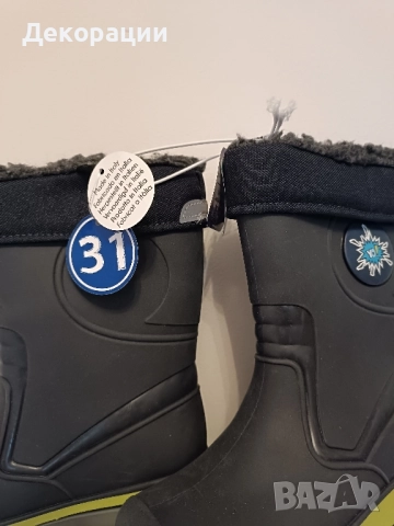 нови детски ватирани гумени светещи ботуши , снимка 2 - Детски боти и ботуши - 51928260