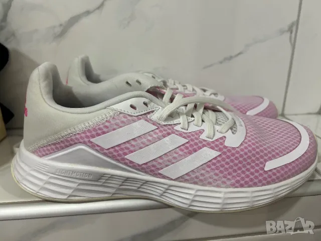 Оригинални маратонки Adidas, снимка 3 - Маратонки - 48955607