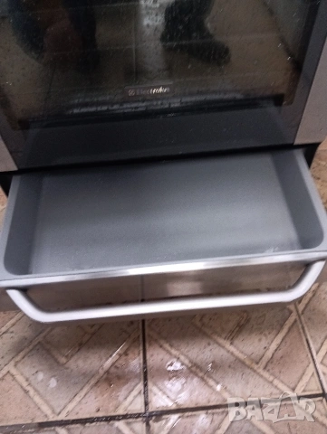 Иноксова свободно стояща печка с керамичен плот Elektrolux с две години гаранция!, снимка 9 - Печки, фурни - 53968364