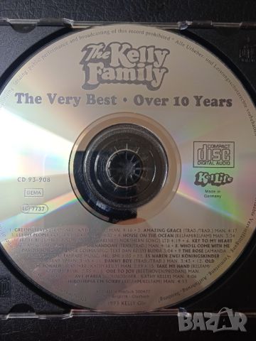 The Kelly Family – The Very Best Over 10 Years - матричен диск Кели Фемили, снимка 1 - CD дискове - 45358232