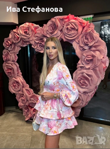 Нова луксозна рокля Fashion Room розов флорал волани къдри Уникална, женствена и супер ефектна рокля, снимка 16 - Рокли - 54148867