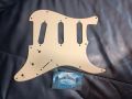 Cream Strat Pickguard, снимка 2