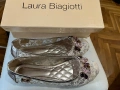 Уникални и стилни обувки Laura Biagoti, снимка 2