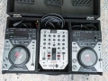 DJ сет 2x плеъра Pioneer CDJ-400 + миксер Behringer VMX 200 + кейс, снимка 1