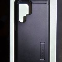  Spigen Tough Armor Case за Samsung Galaxy S22 Ultra, снимка 3 - Калъфи, кейсове - 45355366